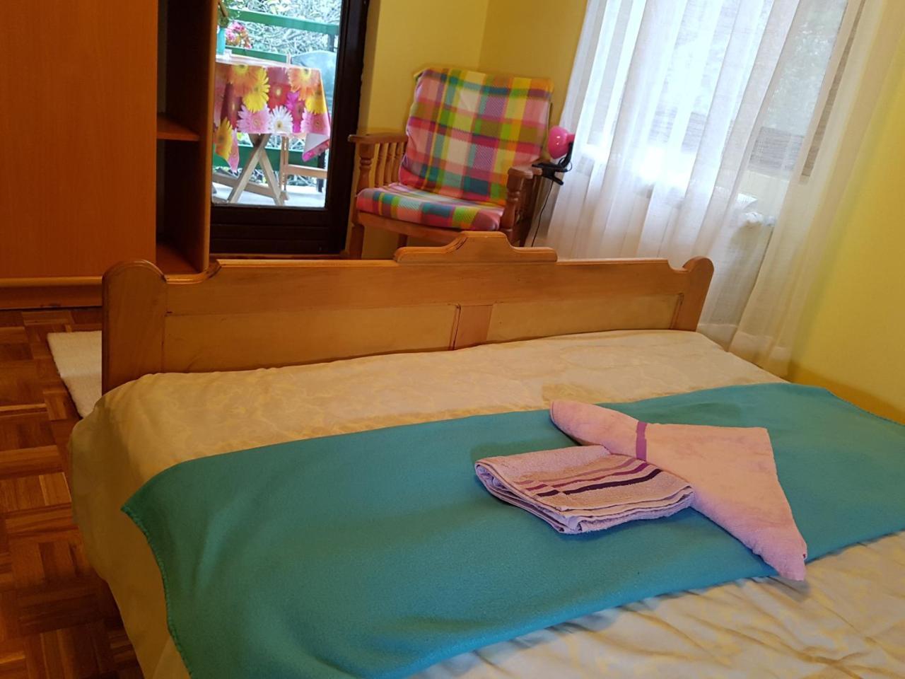 Nena&Rale Rooms Donji Milanovac Esterno foto